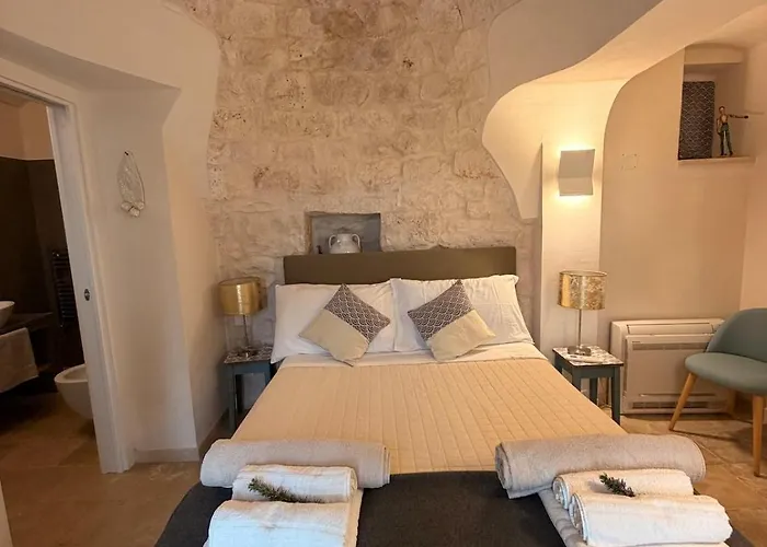Trullo Theodoro Puglia Villa *