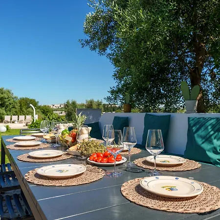 Trullo Theodoro Puglia * سيغلي ميسابيكا